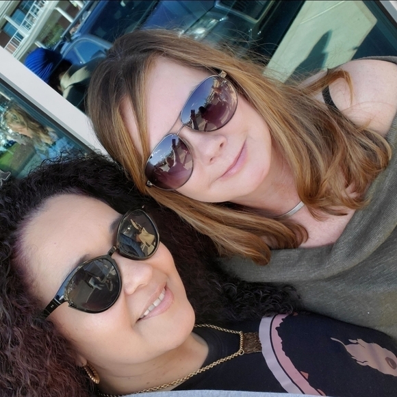 That Feeling When You Get To See Your Beautiful PFF's Again 🙌🏼🌻 - Picture 2 of 8